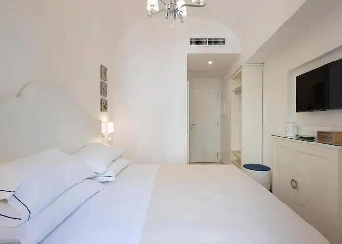 Guest house Casa La Taverna Del Duca- Dream 4*